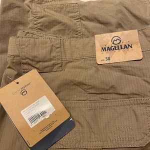 Magellan Outdoors shorts Sz 38